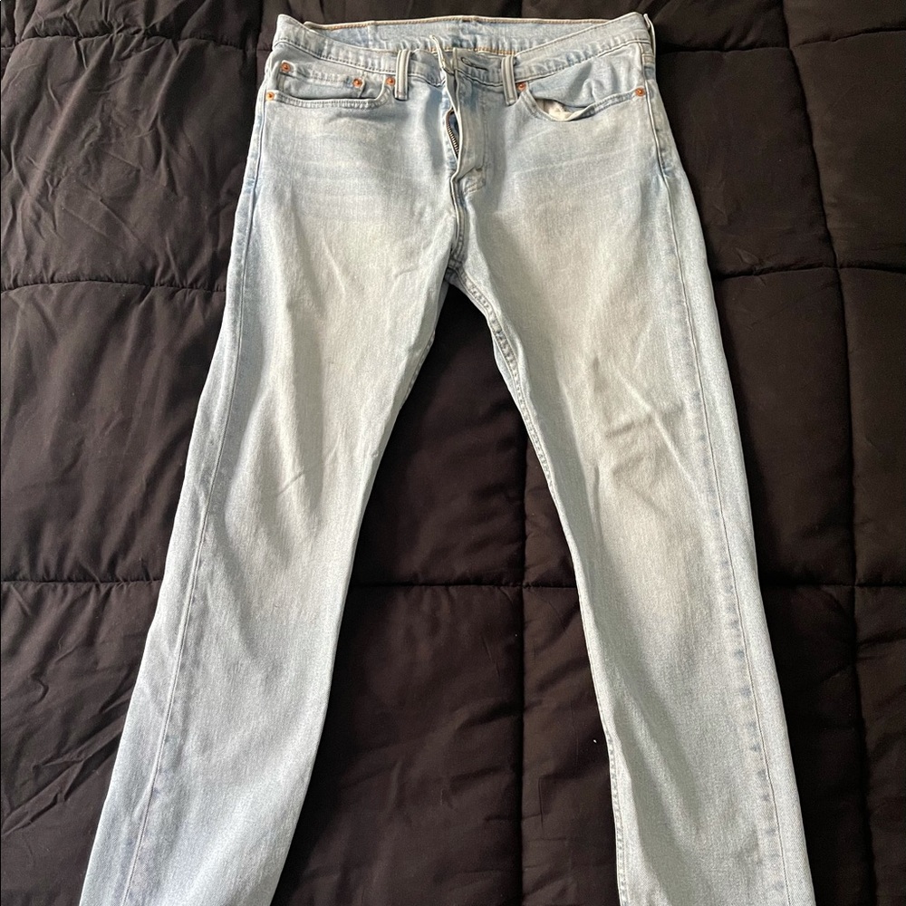 Levi’s Light Blue Washed Jeans